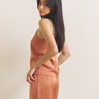 Soft Terra Satin Camisole / 琥珀(orange)