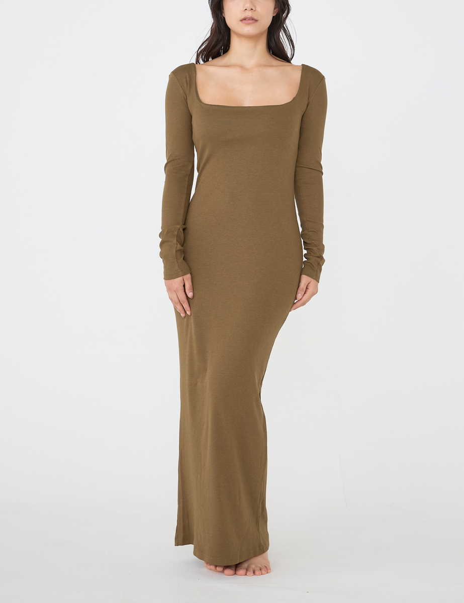 ワンピース AMATERAS LONG SLEEVE MAXI DRESS 126_1200x1200.png?v=1738217161