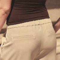 Urban Elegance Style Up Pants / 亜麻(sand beige)