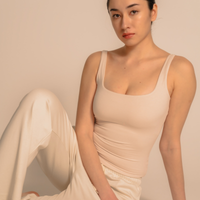 【10月末発送】AuraFit Elegant Padded Tank / 胡粉(off white)
