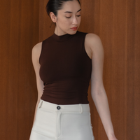 AuraFit NeckHug Padded Tank / 枯茶(brown)