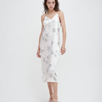 rich satin dress / 白花 (ivory)