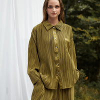 elegant satin pleated shirt