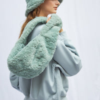 winter fuzzy shoulder bag