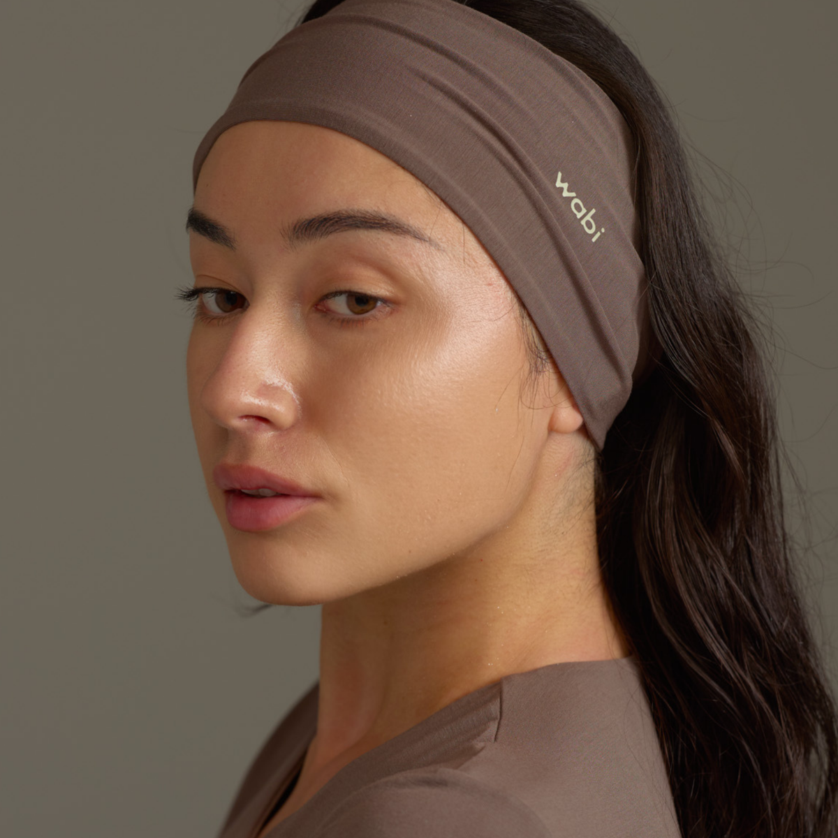 Skin Fit Hair Band / Mocha – AMATERASJAPAN