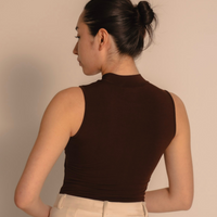 AuraFit NeckHug Padded Tank / 枯茶(brown)