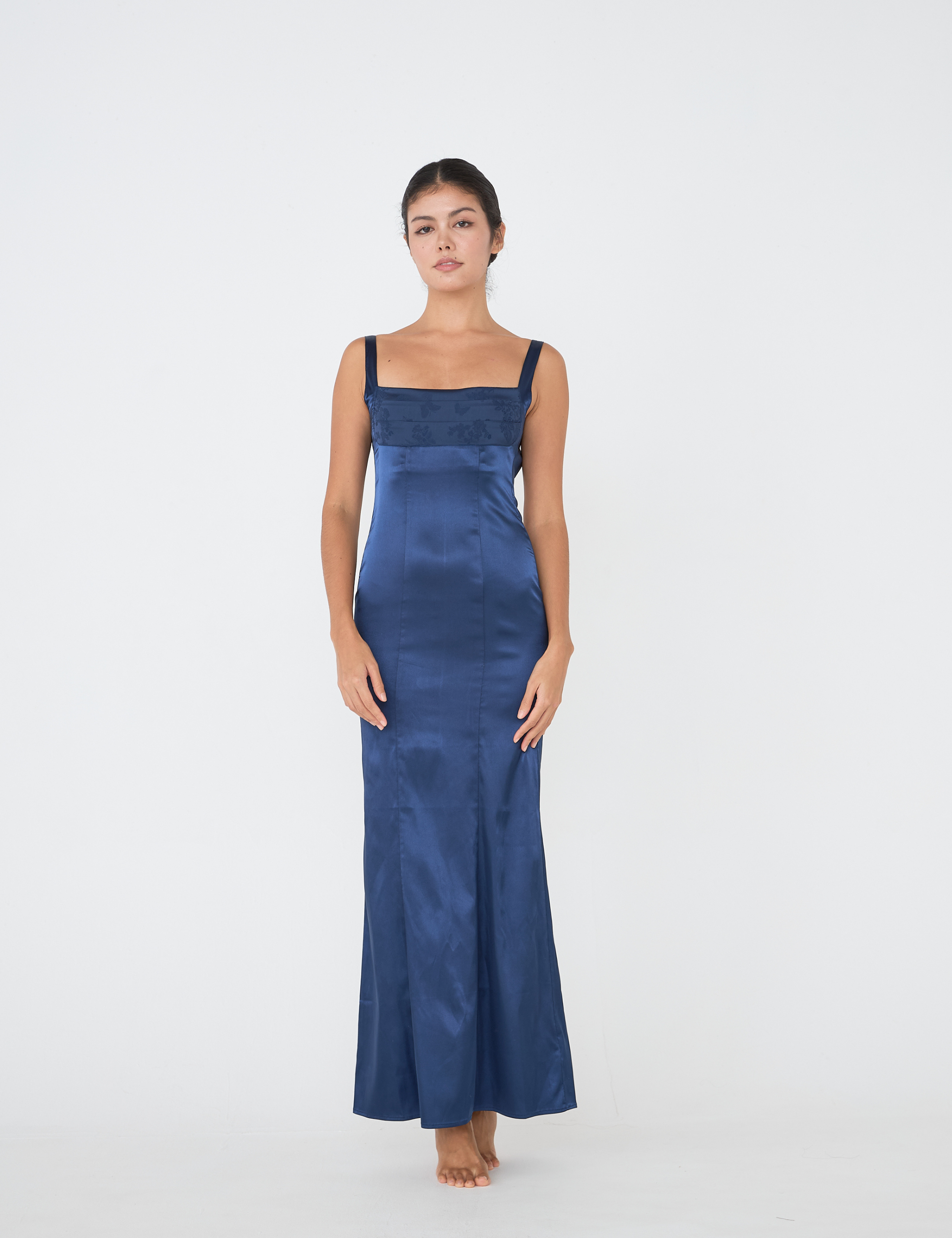 SERENE SATIN DRAPED DRESS / 濃藍(NAVY) Serene Satin Draped Dress / 濃藍(Navy) – AMATERASJAPAN