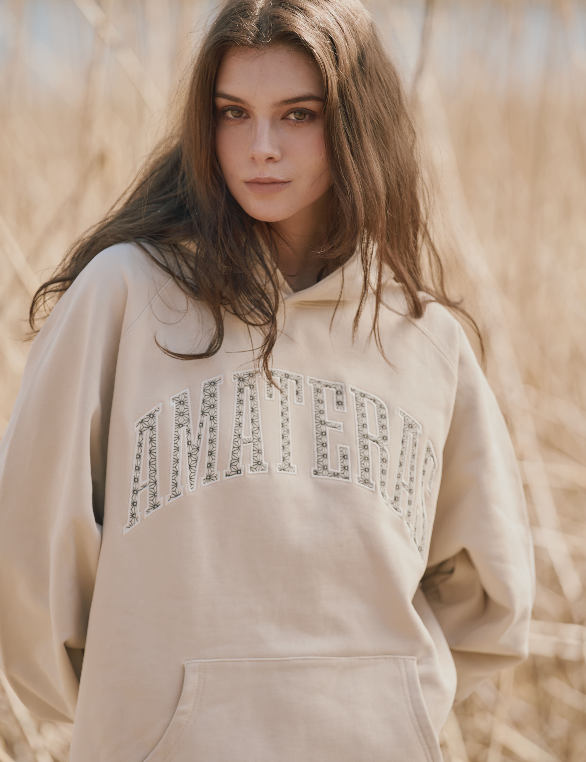 Basic volume 和柄 hoodie / 亜麻(beige) – AMATERASJAPAN