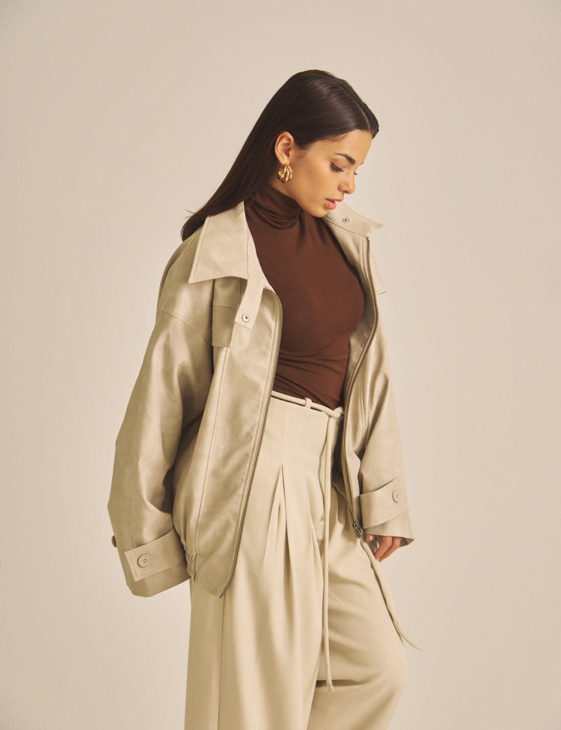 Vegan leather city jacket / 白花(ivory)