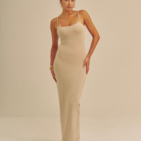 【9/27より発送】Aura Fit Padded Maxi Camisole Dress / 亜麻色(greige)