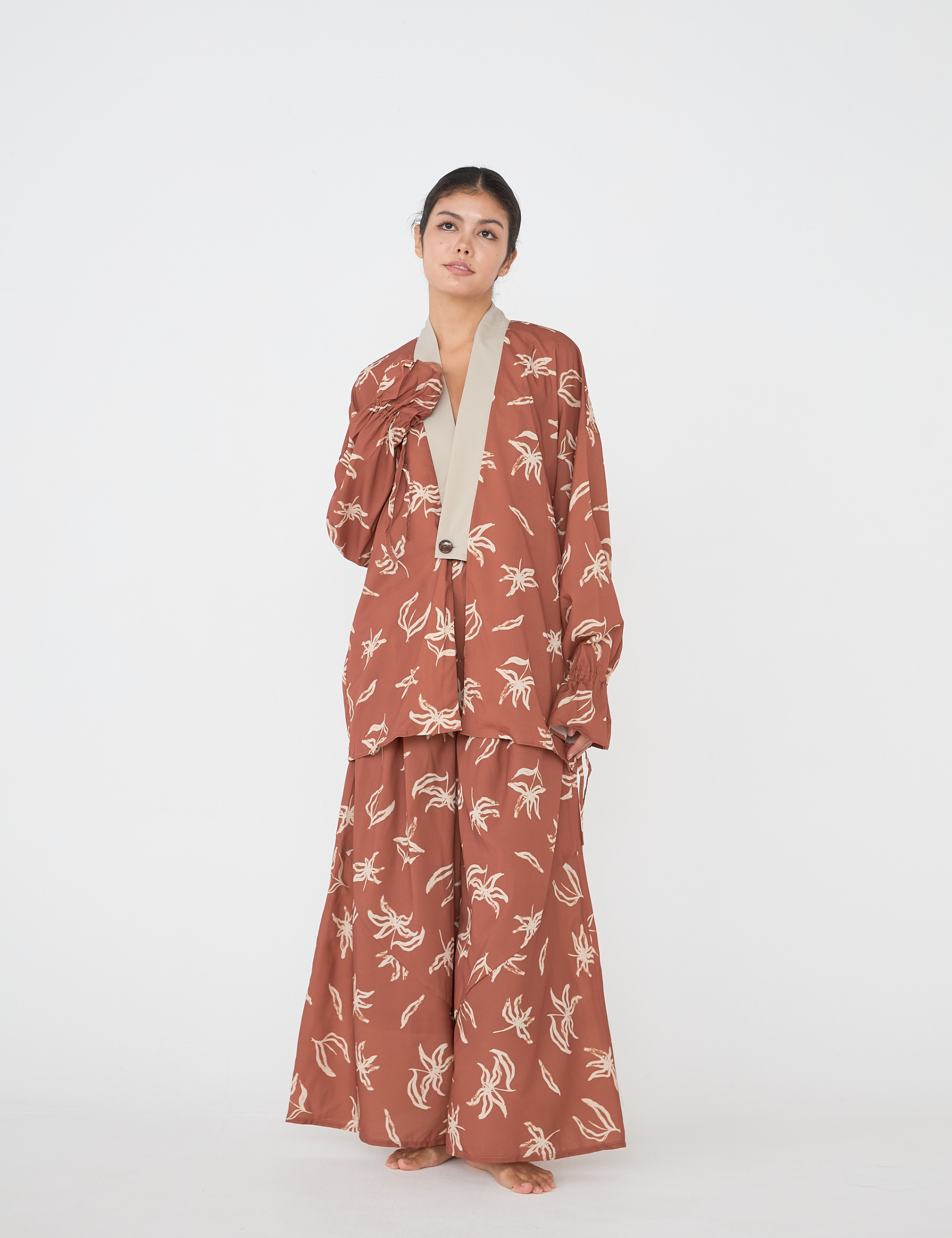 AMATERAS SATIN PAJAMA SHIRT 琥珀(ORANGE) Chic Comfort Satin Pajama Shirt / 琥珀(orange) – AMATERASJAPAN