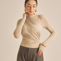 Elegant Draped Padded Long Sleeve / 亜麻色(greige)