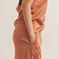 Soft Terra Satin Pants / 琥珀(orange)