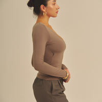 Aurafit V-Line Padded Longsleeve / 紫鼠(charcoal)