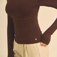 【COMING SOON】Aurafit Padded Long Sleeve Top / 焦茶(dark brown)