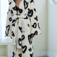 lightweight luxe fur robe / 白(white/heart print)