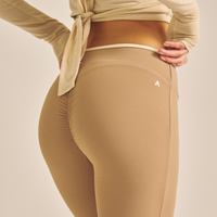 Maple Curve Flare Leggings / 白茶(beige)