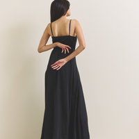 Rich Satin Bloom dress / 墨(black)