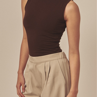 AuraFit NeckHug Padded Tank / 枯茶(brown)
