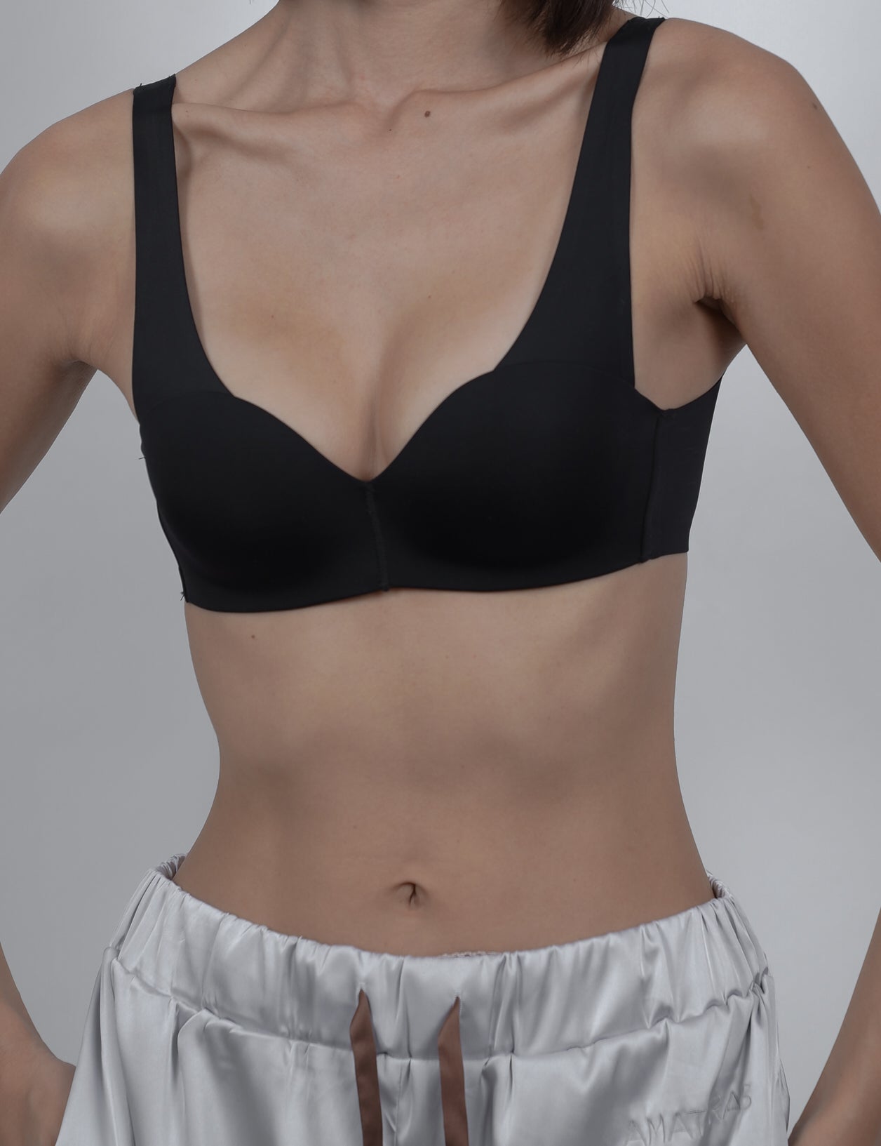 Dreamy Camisole / 墨(black)