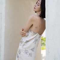 rich satin dress / 白花 (ivory)