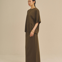 Relaxed Graceful Silhouette Tee / 松葉(khaki)