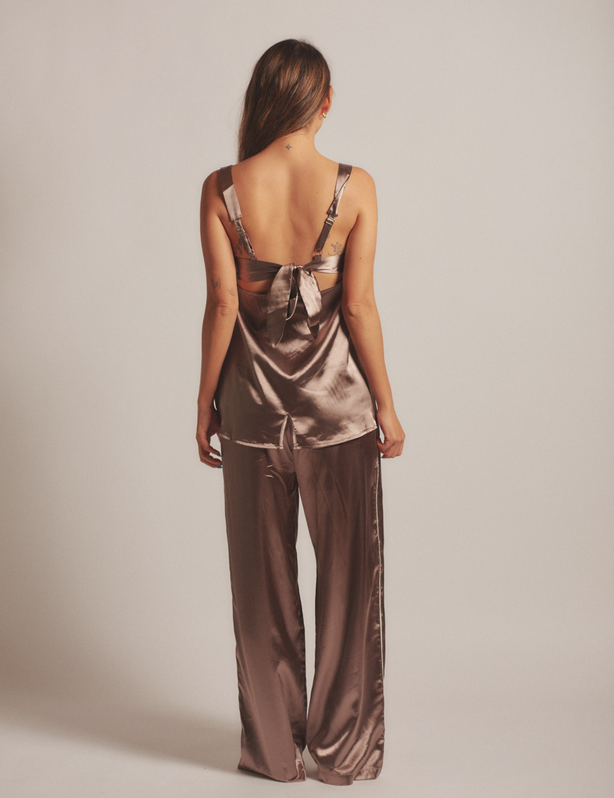 Sunlit Winery Silky Tanktop / 枯茶(brown)