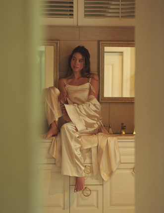 Sunlit Winery Silky Long Robe / 亜麻(gold)