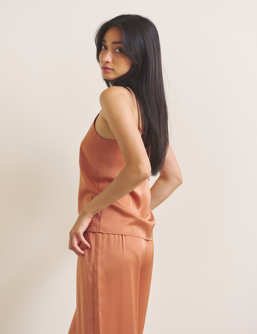 Soft Terra Satin Camisole / 琥珀(orange)
