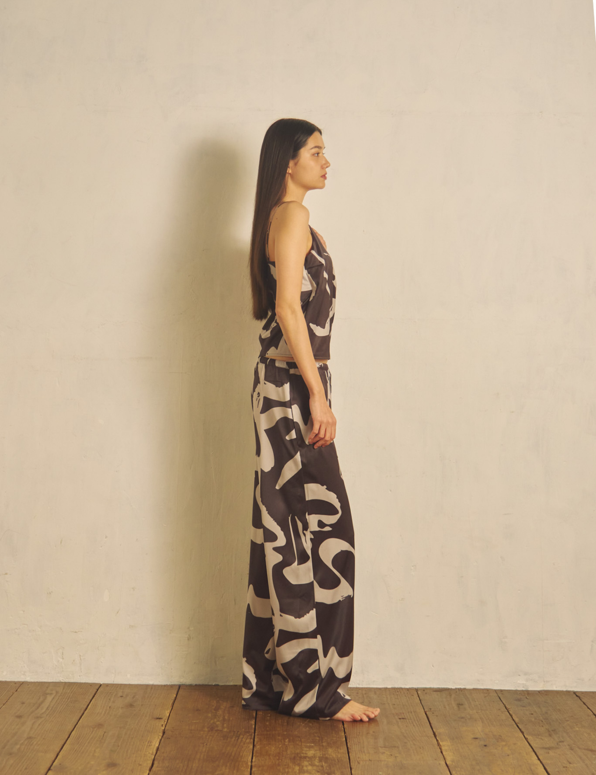 Fude Silky Satin Pants / Karecha (Brown)
