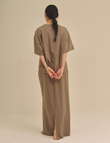 Gentle Line Lounge Skirt / 紫鼠(charcoal)