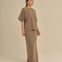 Relaxed Graceful Silhouette Tee / 紫鼠(charcoal)