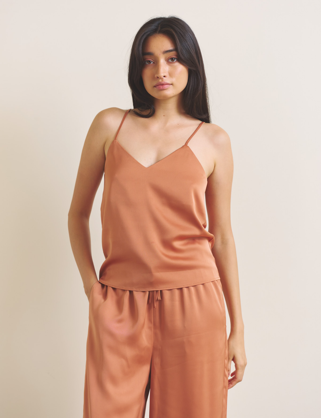 Soft Terra Satin Camisole / 琥珀(orange)