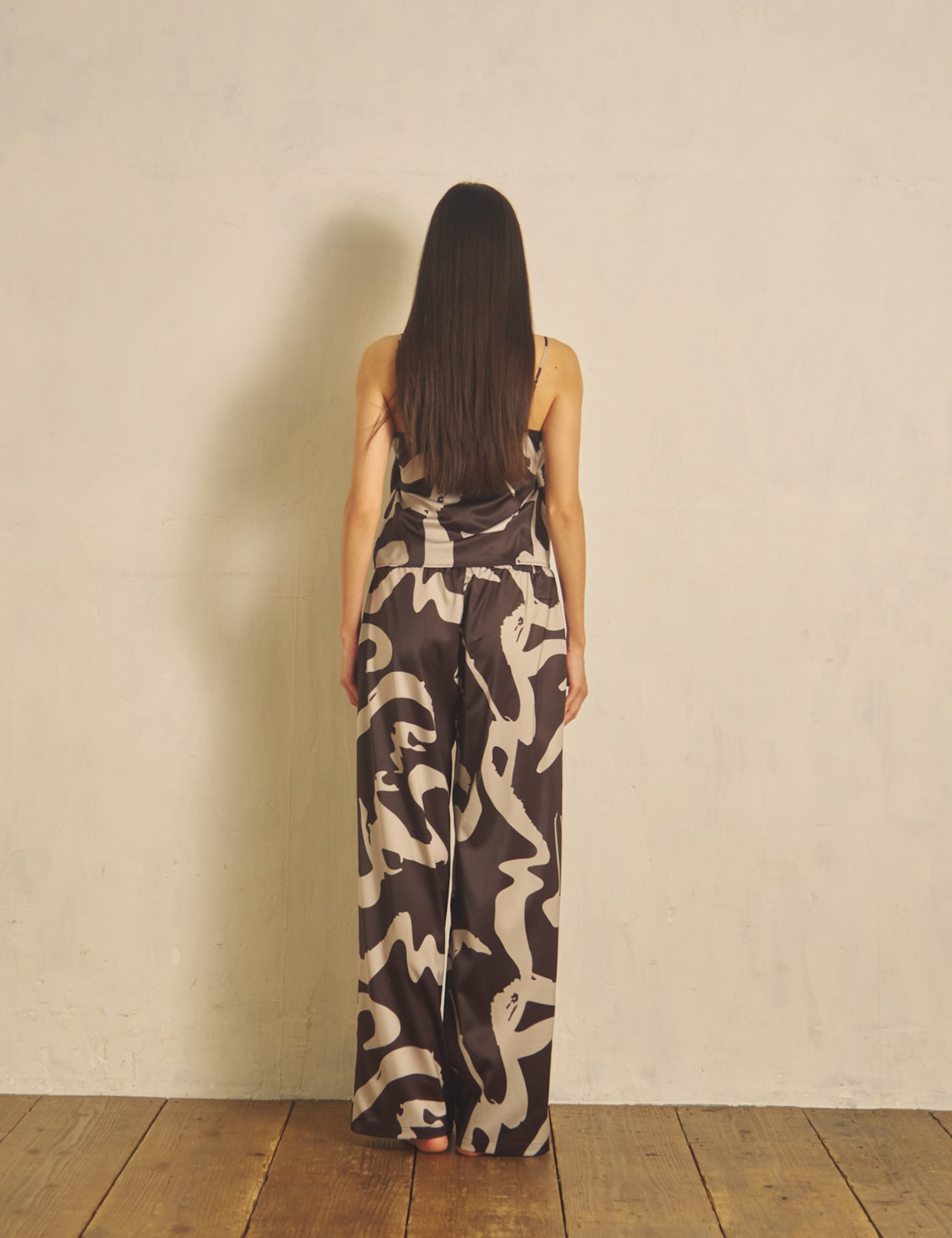 Fude Silky Satin Pants / Karecha (Brown)
