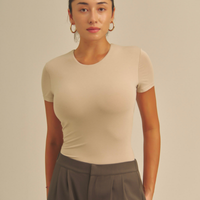 Aurafit Padded Tee / 亜麻色(greige)