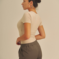 Aurafit Padded Tee / 亜麻色(greige)