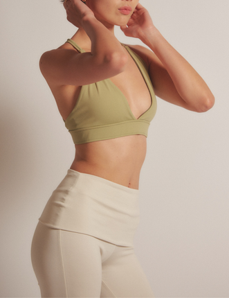 Aura Active Padded Triangle Bratop / 抹茶(matcha)