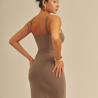 【9/27より発送】Aura Fit Padded Maxi Camisole Dress / 紫鼠(charcoal)