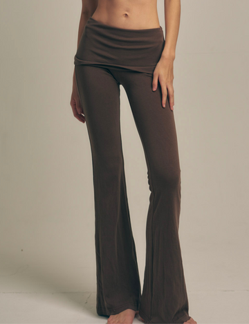 LuxeFit Flare Leggings / 枯茶(brown)
