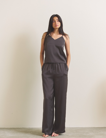 Soft Terra Satin Pants / 枯茶(brown)