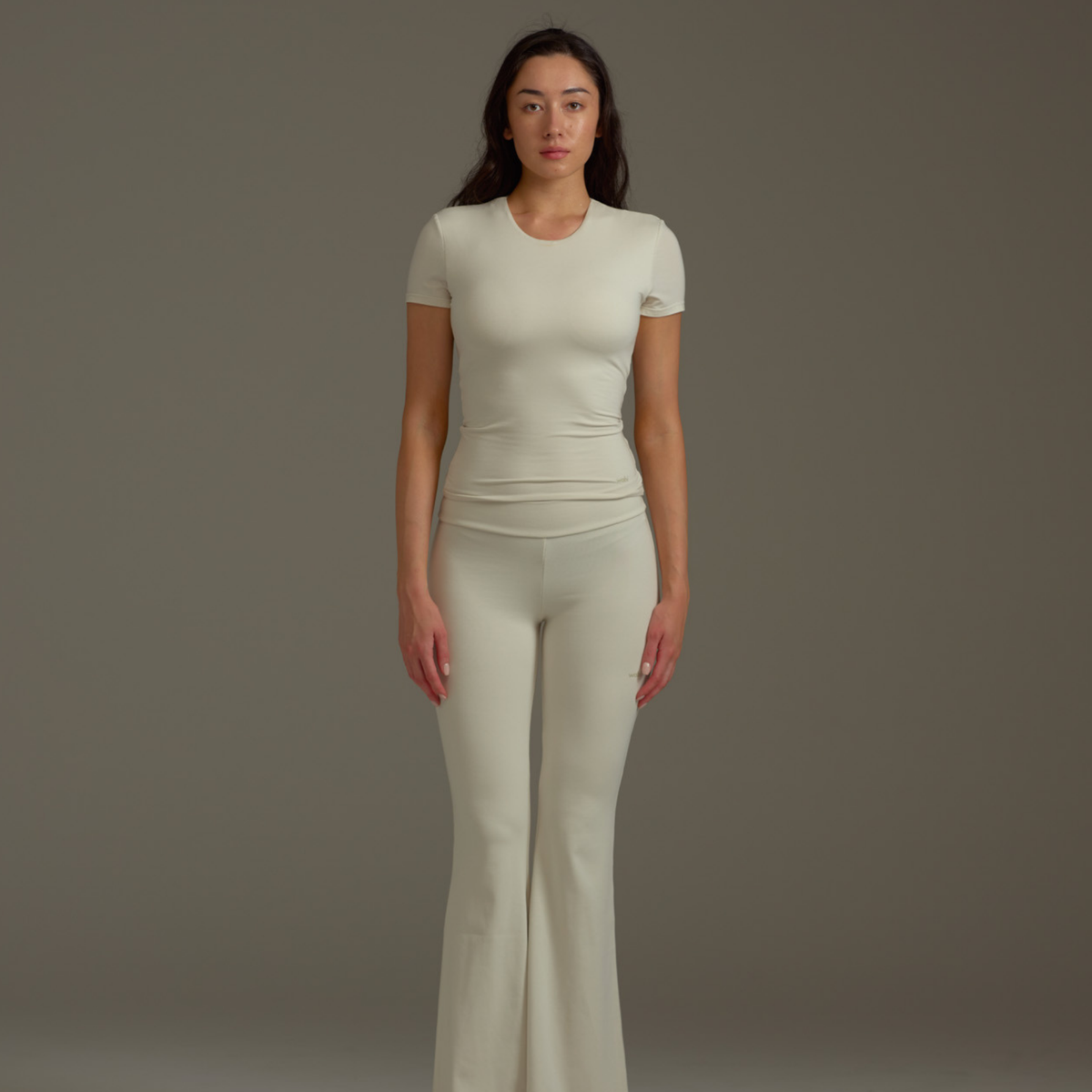 Wabi Flow Styleup Leggings / Vanilla – AMATERASJAPAN