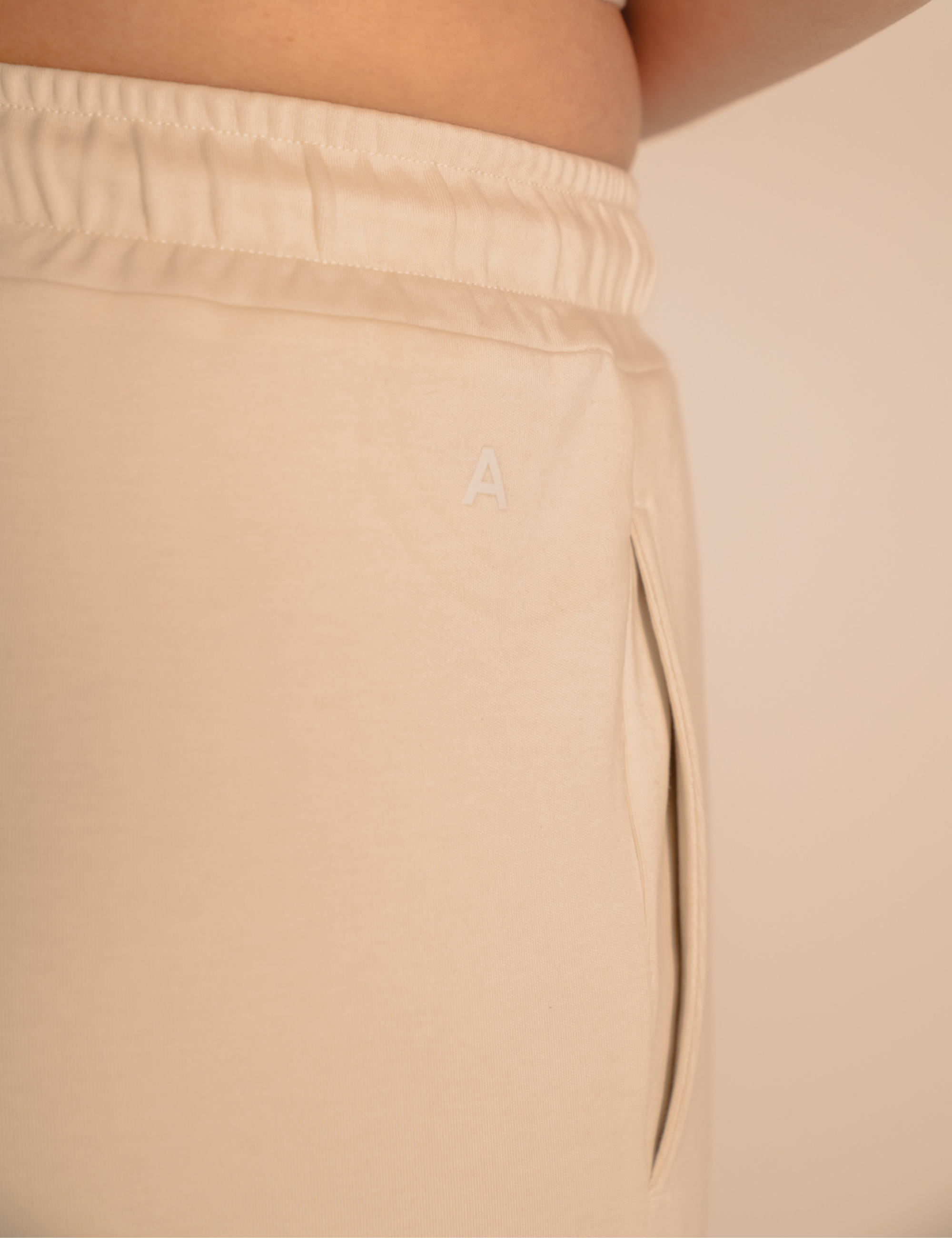 Luxe FlowFit Pants / 胡粉(off white)