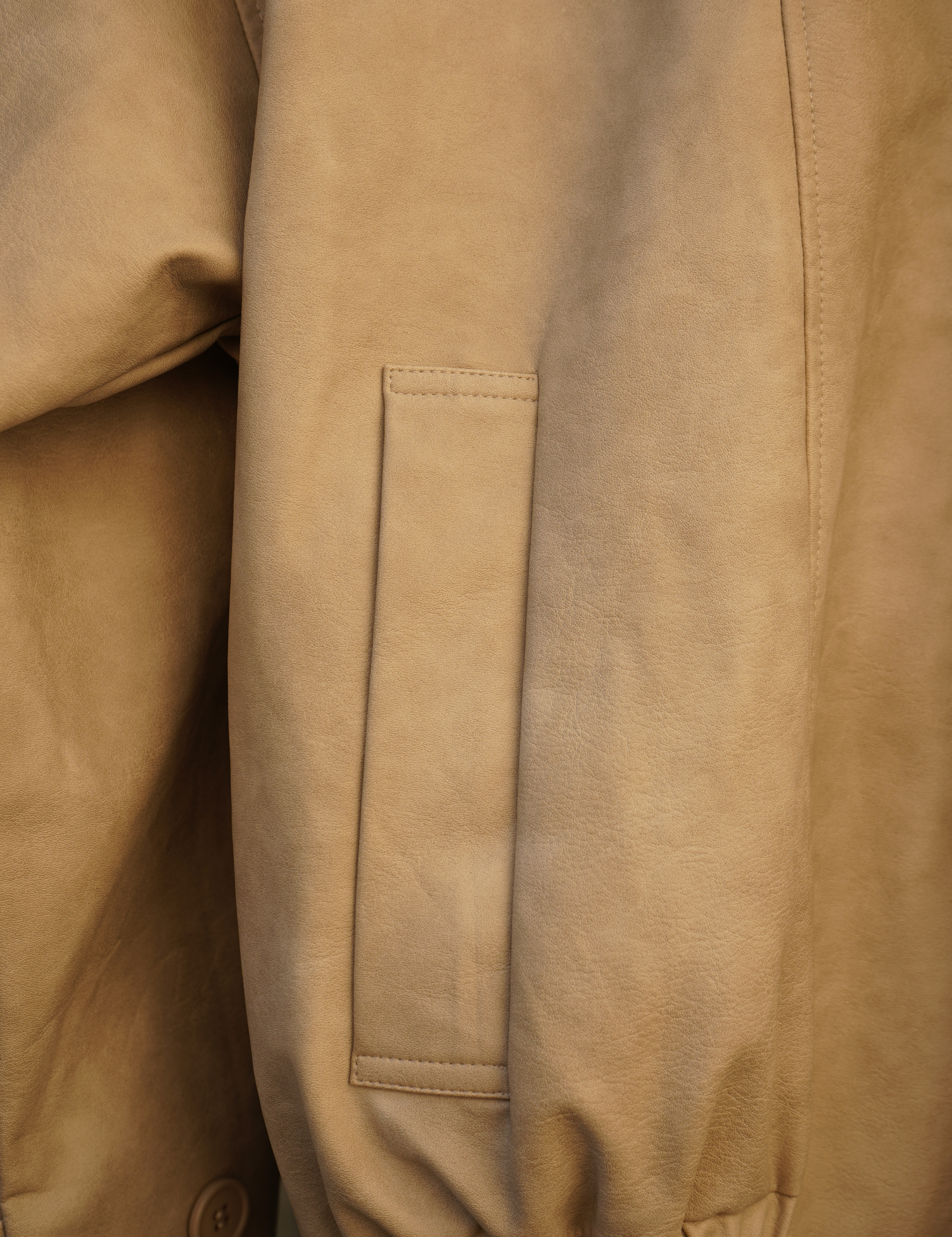 【10月中旬発送】Vegan leather city jacket / 白花(ivory)