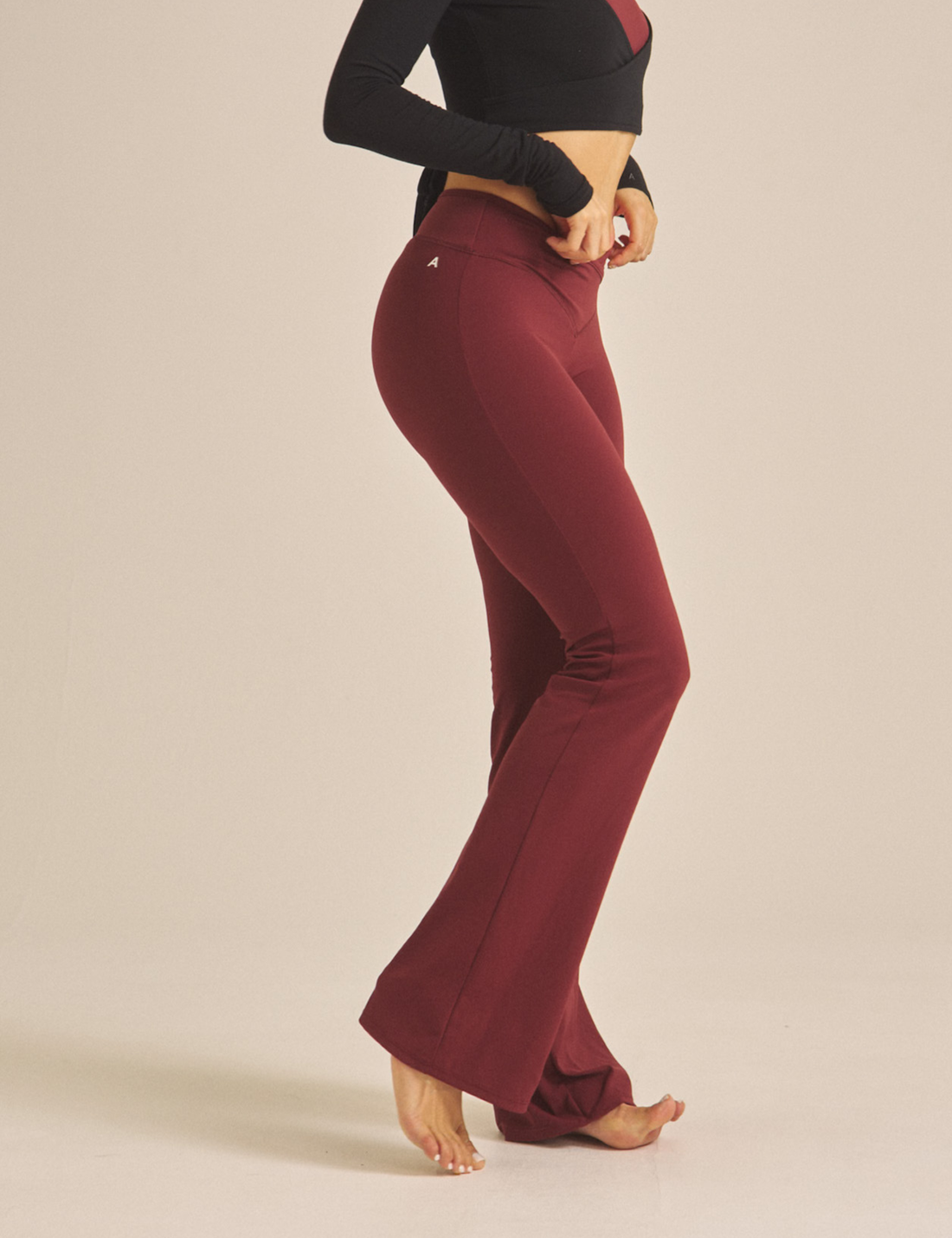 Maple Curve Flare Leggings / 葡萄茶(burgundy)
