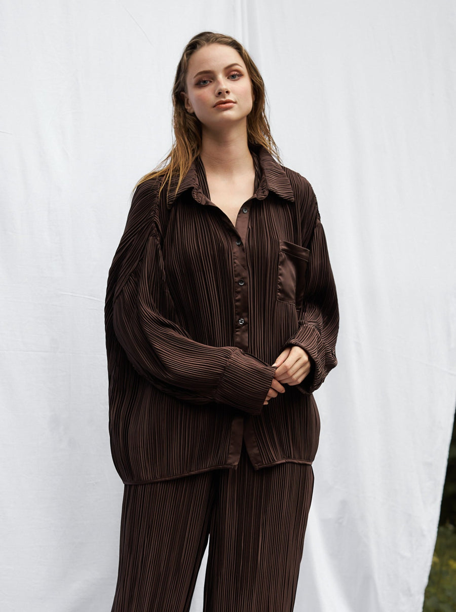 elegant satin pleated shirt