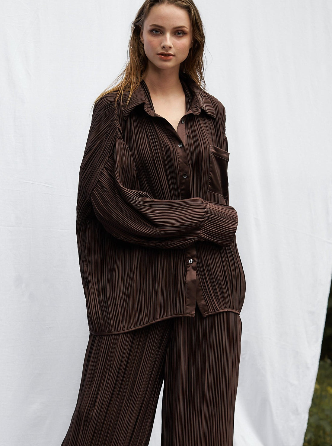 elegant satin pleated shirt