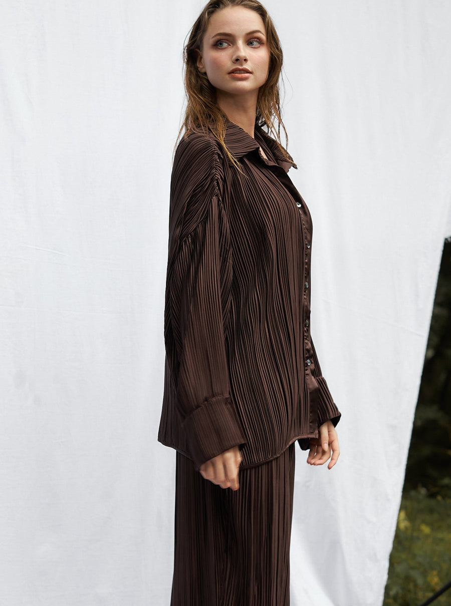 elegant satin pleated shirt