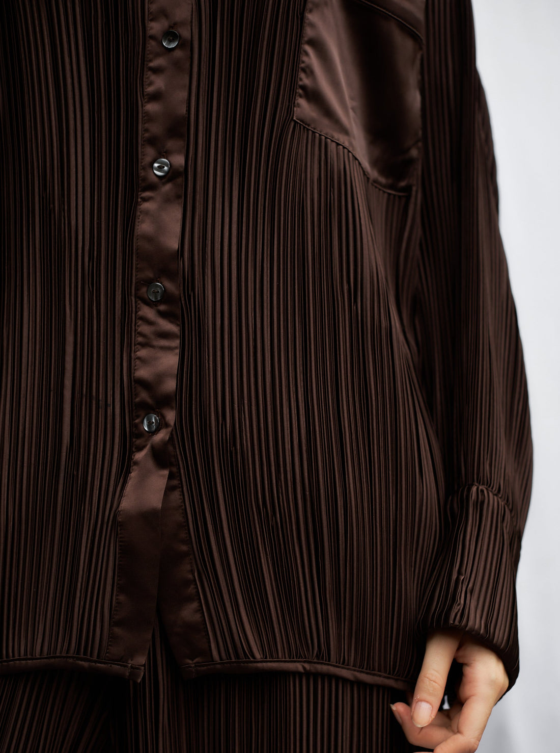 elegant satin pleated shirt