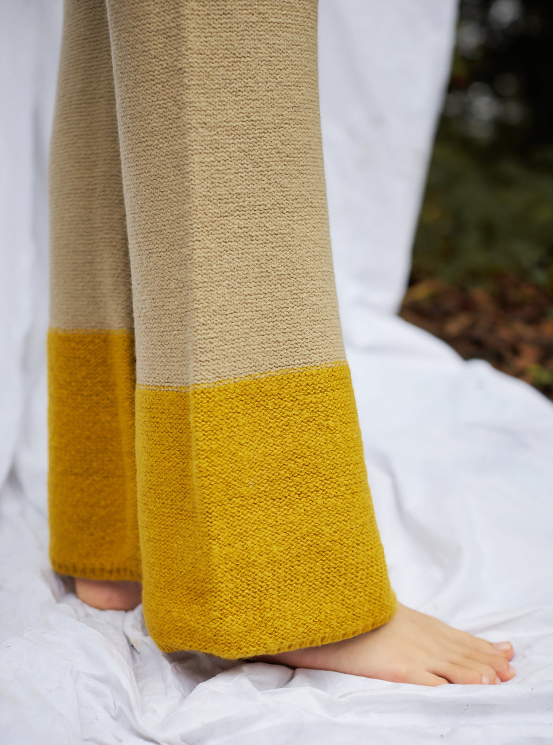 two-tone soft knit pants