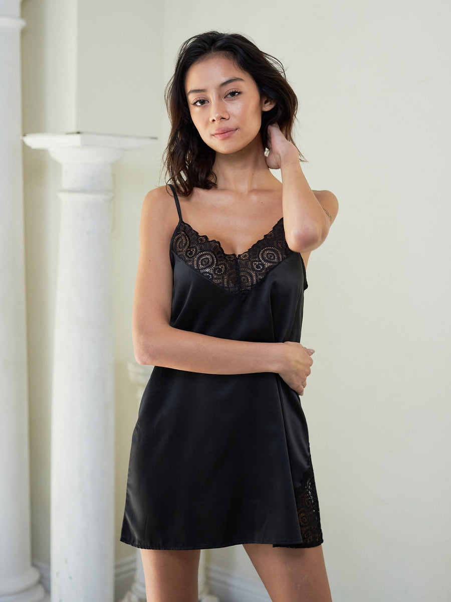 lace satin slip camisole / 墨(black)